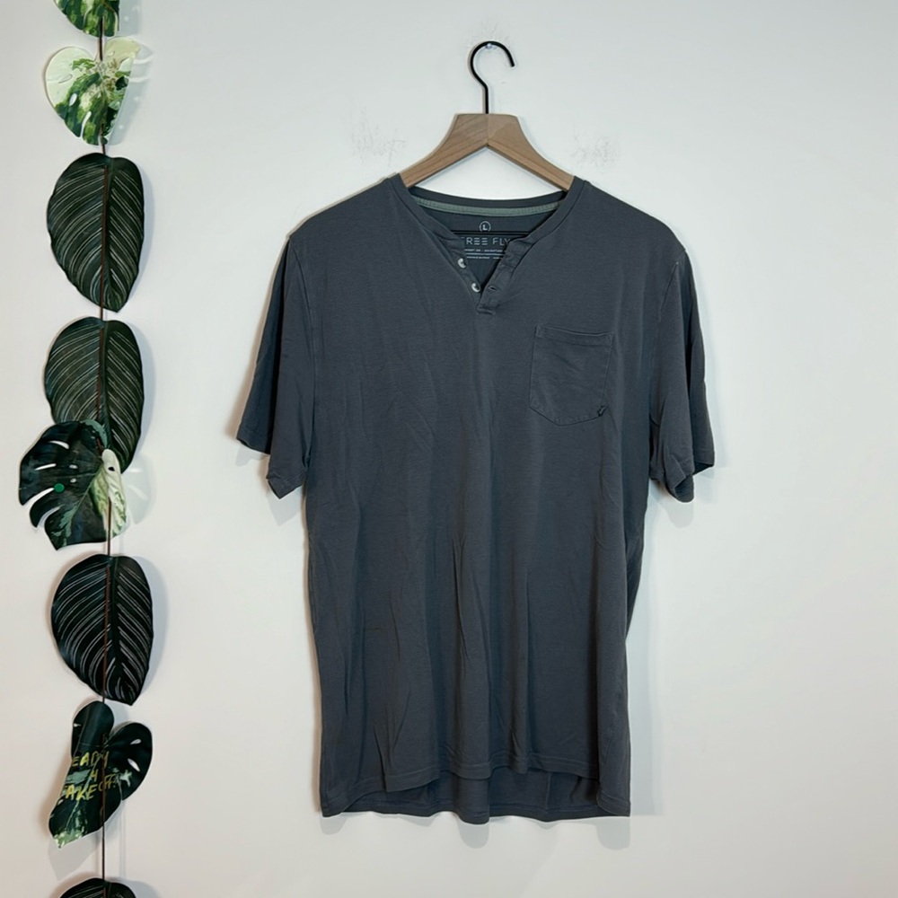 Free Fly Apparel Gray Short Sleeve Tee